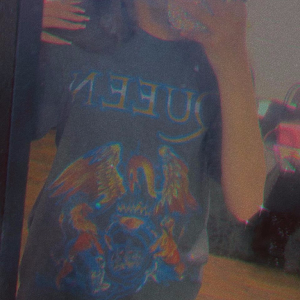 Queen Graphic T-Shirt